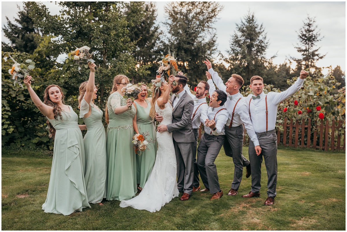 bride and groom with cheering party | glenwood treefarm tacoma washington photographer