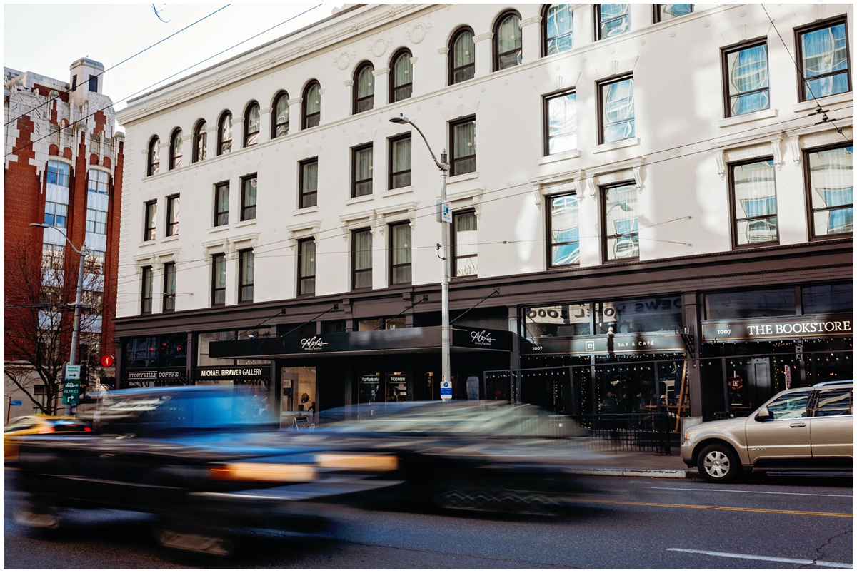 Alexis Hotel with cars