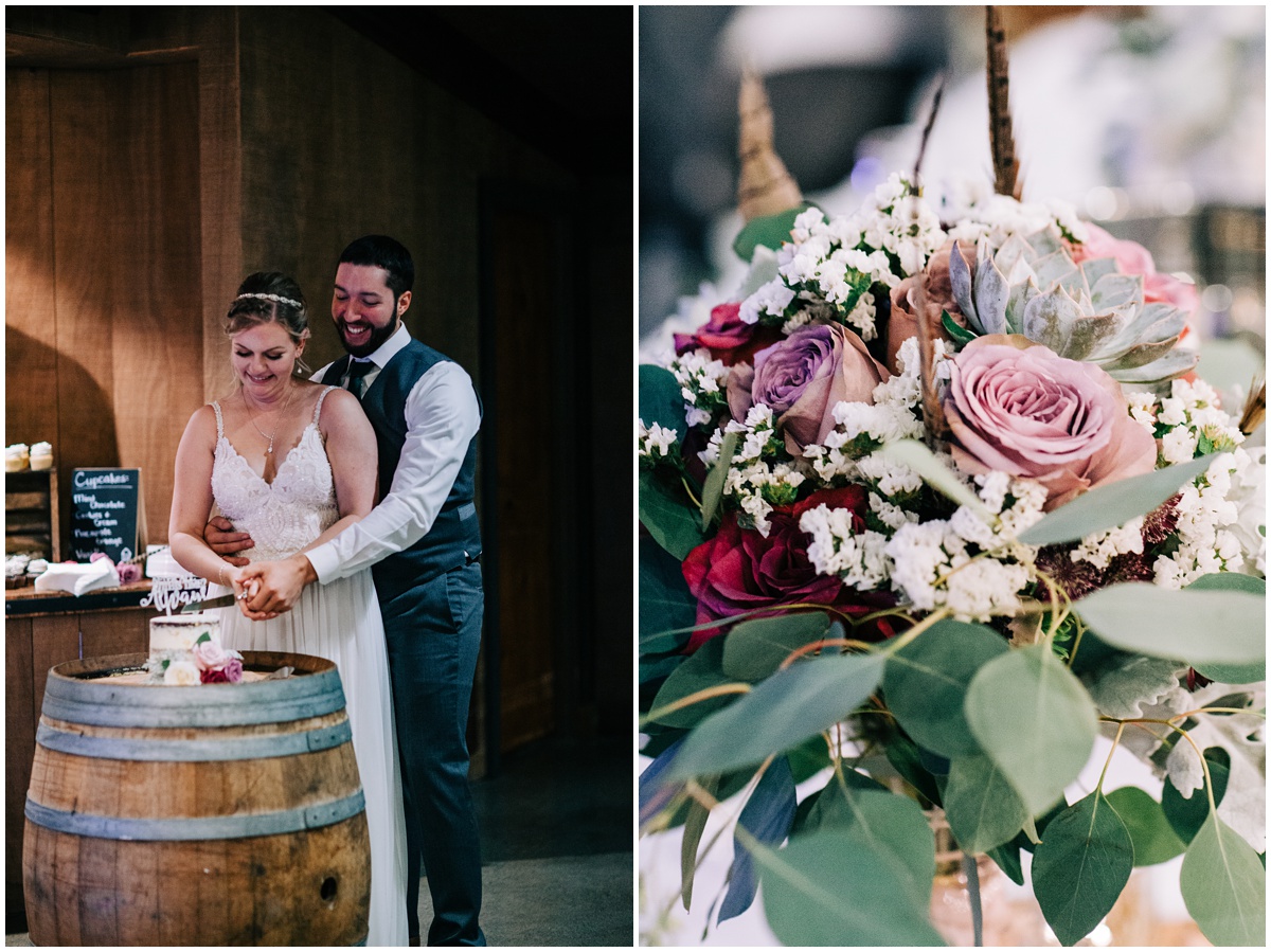 bride and groom cutting the wedding cake 